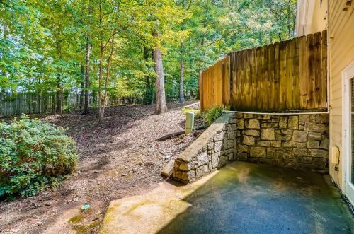 14 Forest Ridge Ct, Atlanta GA  30350-1802 exterior