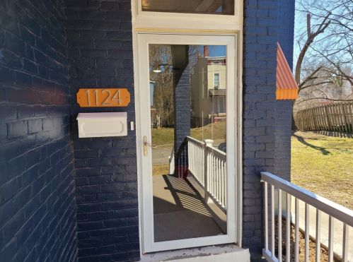 1124 Carson Ave, Cincinnati, OH 45205-1726