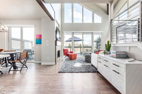 8077 Courtyard Loop, Park City, UT 84098-4747