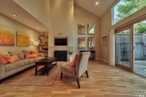 392 Shoreline Hwy, Mill Valley, CA 94941-3870