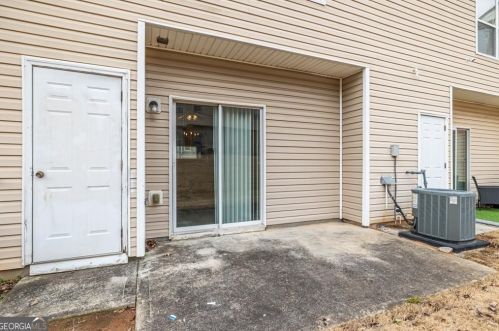 1690 Broad Riv Rd, Atlanta GA  30349-9169 exterior