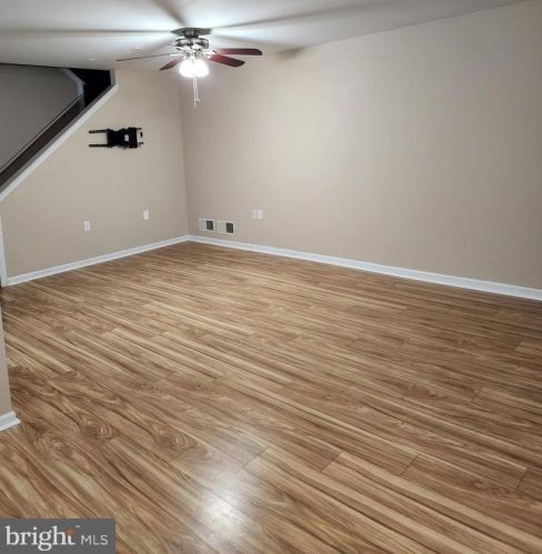 16 Courtyard Dr, Carlisle PA  17013-1395 exterior