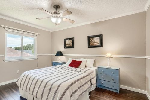 6555 Fair Vly Trl, Austin TX  78749-1266 exterior