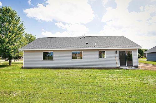 708 Deer Trl, Montgomery, MN 56069-1447