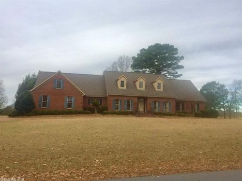3 Country Club Cir, Searcy, AR 72143-9498