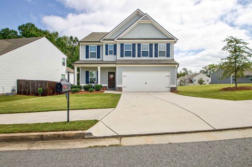 138 Macalester Dr, Newnan, GA 30265-6276