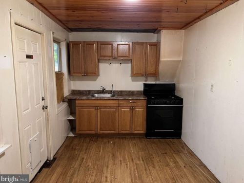 612 5th St, Lancaster, PA 17603-5124