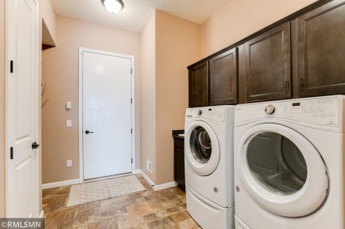 9169 Compass Pointe Rd, Saint Paul MN  55129 exterior