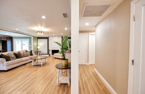 1344 Winn Dr, Upland CA  91786-5026 exterior