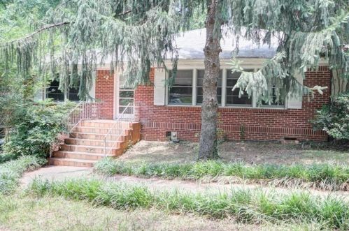 2396 Lavista Rd, Atlanta GA  30329-3347 exterior