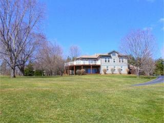 1491 Blush Hill Rd, Waterbury VT  05676-9311 exterior