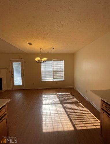 181 Forest Pl, Stockbridge GA  30281-1105 exterior