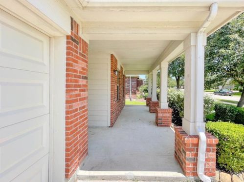 942 Honeysuckle Vine Dr, Richmond TX  77469-4857 exterior