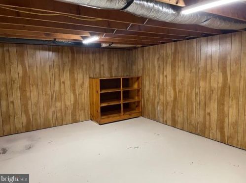 3392 Petersburg Pike, Franklin WV 26807-5635 exterior