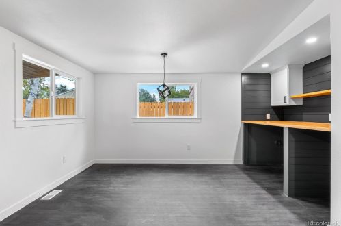 4381 Acoma St, Englewood CO  80110-5745 exterior