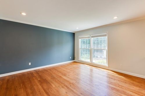 2044 Ellwyn Dr, Atlanta GA  30341-1541 exterior