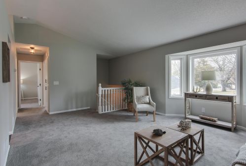 1821 103rd Ave, Minneapolis MN  55433-4745 exterior