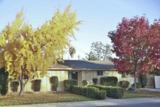 532 Whitney Dr, Visalia, CA 93277-1940