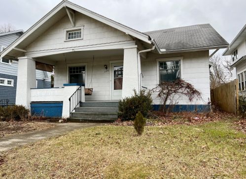 124 Englewood Rd, Springfield, OH 45504-1415