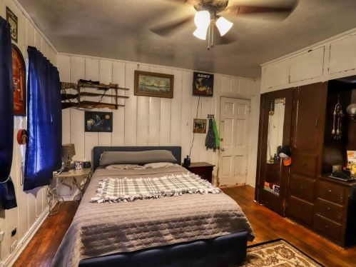 312 6 St, Irving TX  75060-4031 exterior