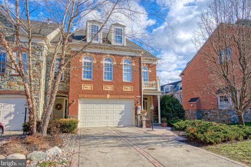 18324 Buccaneer Ter, Leesburg, VA 20176-8474