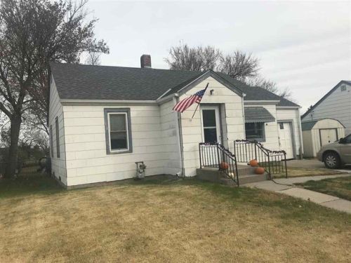 304 Elm St, Genoa, NE 68640-3019