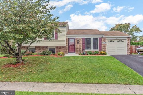 4808 Sweetbrier Ter, Harrisburg, PA 17111-3617