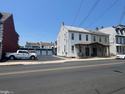 533 7th St, Lebanon, PA 17046-3547