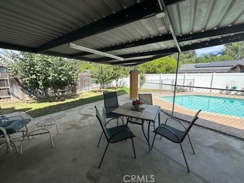 4145 Madrona Rd, Riverside CA  92504-2918 exterior