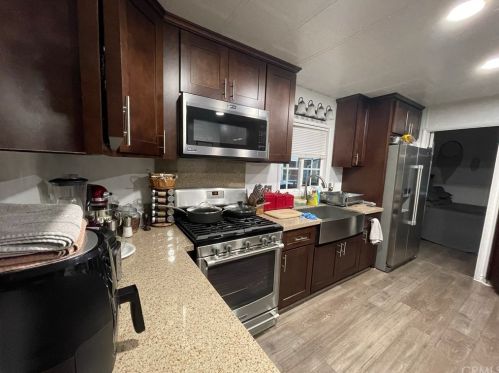 3825 Crestmore Rd, Riverside CA  92509-4682 exterior