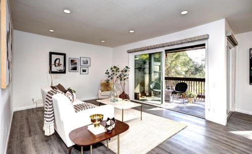 3323 La Mesa Dr, San Carlos, CA 94070-4220
