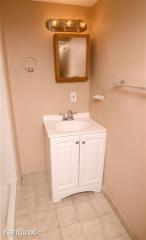 1994 Pine Oak Dr, Atlanta GA  30310-2219 exterior