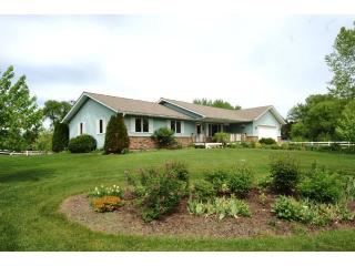 17423 203rd St, Hastings, MN 55033-8704