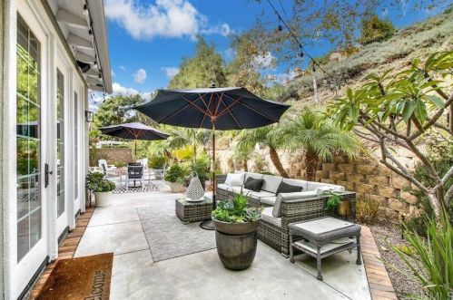 3516 Avenida Maravilla, Carlsbad, CA 92009-9554