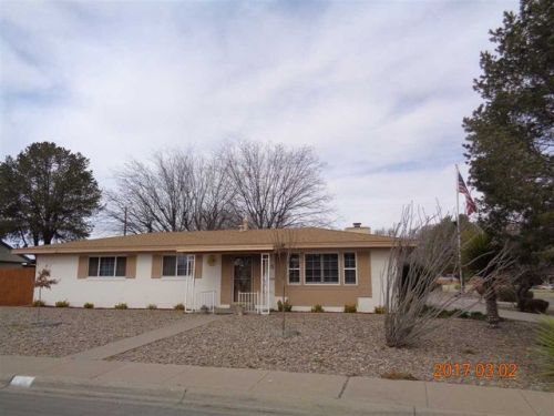 26 Wildy Dr, Roswell, NM 88203-2663