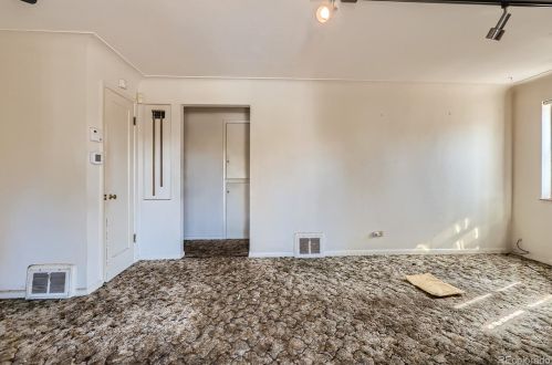 1760 Monroe St, Denver, CO 80210-3020