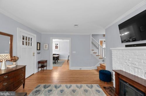 8601 Mayfair Pl, Silver Spring MD 20910-4302 exterior