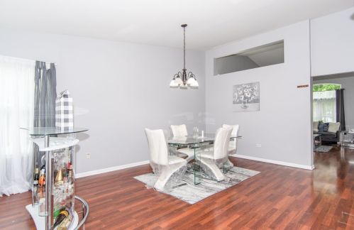 10 Picnic Ct, Lemont IL 60490-6542 exterior