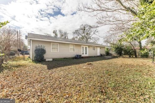 404 Willow Ave, Warner Robins GA  31093-3032 exterior