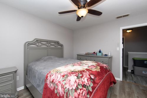 304 Coventry Way, Mount Laurel NJ  08054-6703 exterior