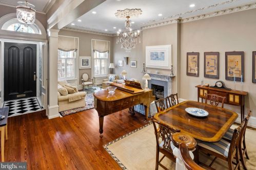 1812 Delancey Pl, Philadelphia PA  19103-6612 exterior