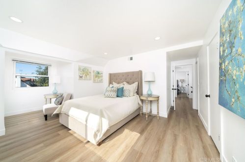 1506 Tonia Ct, Anaheim CA  92802-3922 exterior