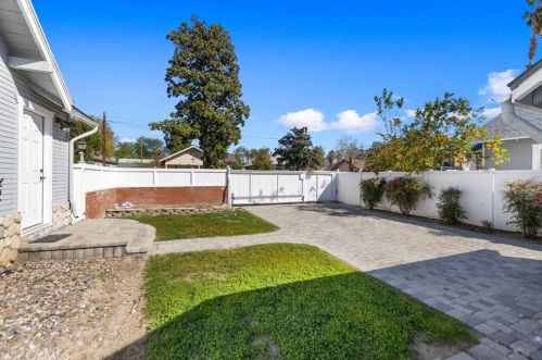 3508 Locust St, Riverside CA  92501-2637 exterior