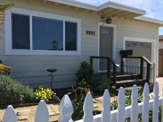 1824 Soto St, Seaside, CA 93955-3944