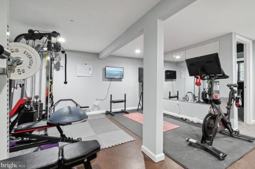 12922 Broadmore Rd, Silver Spring MD 20904-3265 exterior