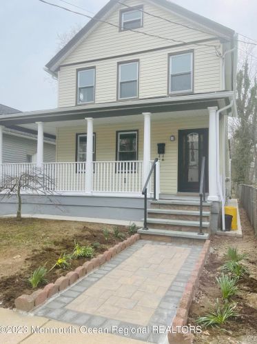 53 River St, Tinton Falls NJ  07701-1334 exterior