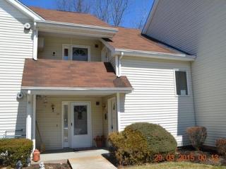80 Millbrook Ct, Hartford, CT 06111-2072