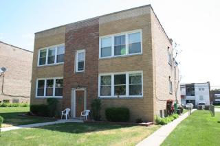 8939 Lavergne Ave, Skokie, IL 60077-1640