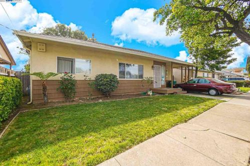 25681 Sublett Dr, Hayward, CA 94544-2945
