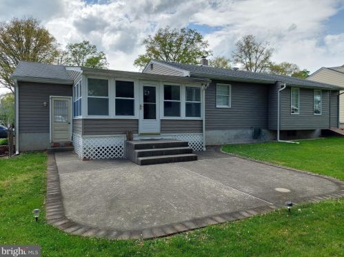 532 Hinckle Ave, Trenton, NJ 08628-2809